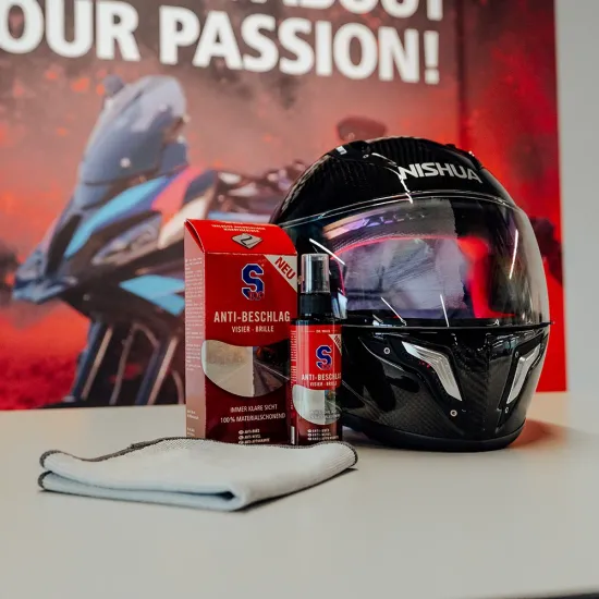 S100 Anti-Fog 100 мл спрей против замъгляване на мото визьор с микрофибърна кърпа