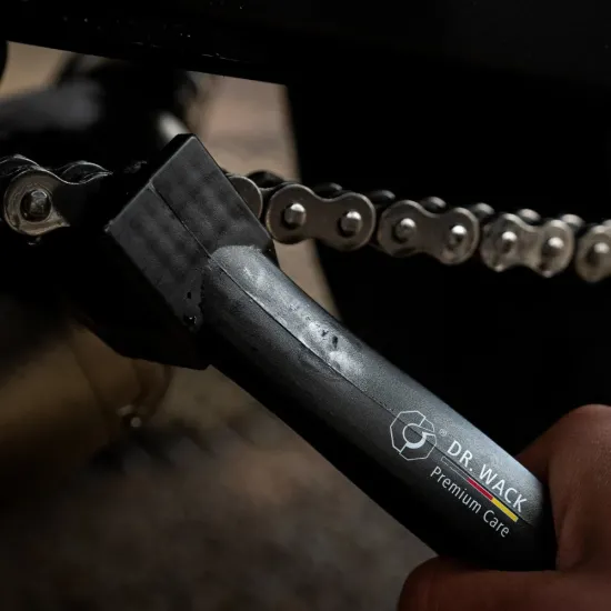 S100 Chain Brush четка за почистване на мотоциклетна верига и задвижване