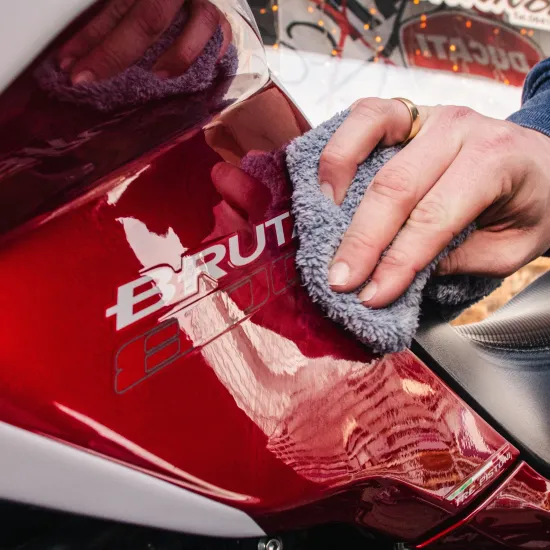 S100 THE CLOTH Premium Microfibre премиум микрофибърна кърпа за почистване и подсушаване на мотоциклет