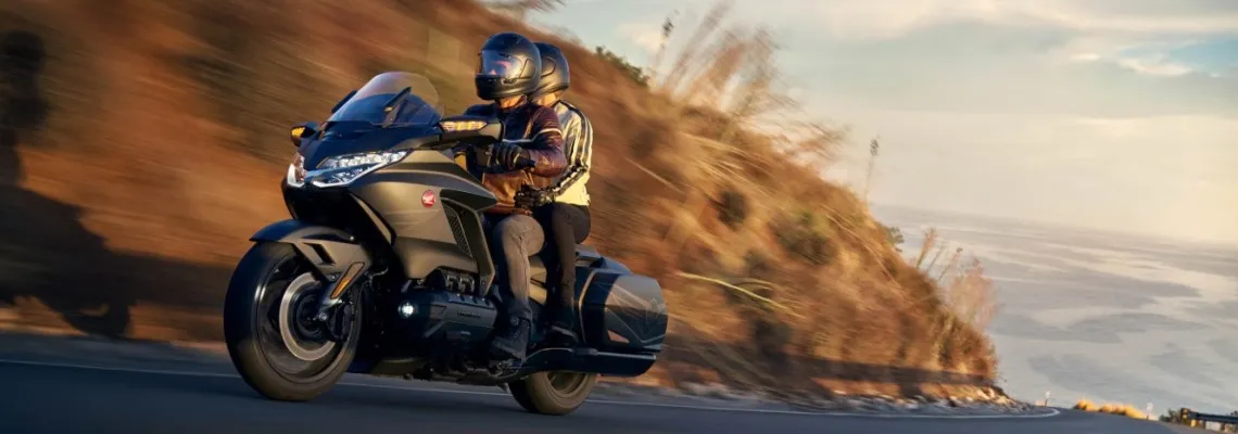 2025 Honda Gold Wing: 50 години върхови туристически мотоциклети