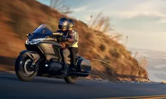 2025 Honda Gold Wing: 50 години върхови туристически мотоциклети
