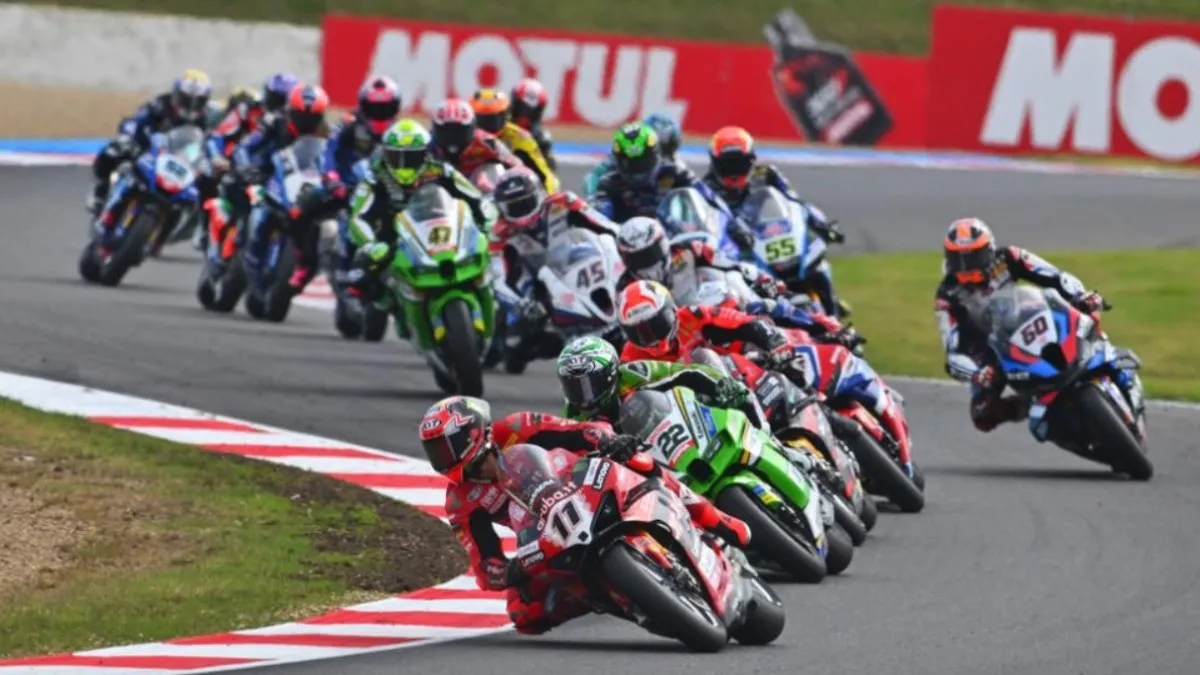 Австралийски Мастер Клас в WorldSBK: Булега доминира, Баутиста се възражда, а Разгатлиоглу се оттегля