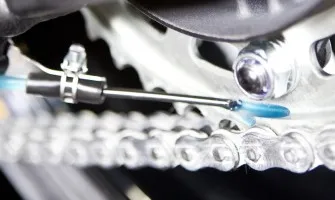 Автоматично мазане на верига с SCOTTOILER – Как работи и защо си струва?
