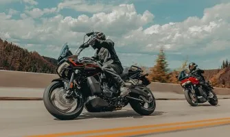 Harley-Davidson Pan America 1250 ST и Street Glide Ultra 2025 – Първи поглед
