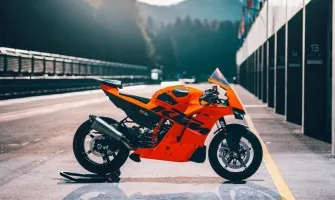KTM на кръстопът: Среща в края на януари може да разкрие бъдещето на компанията