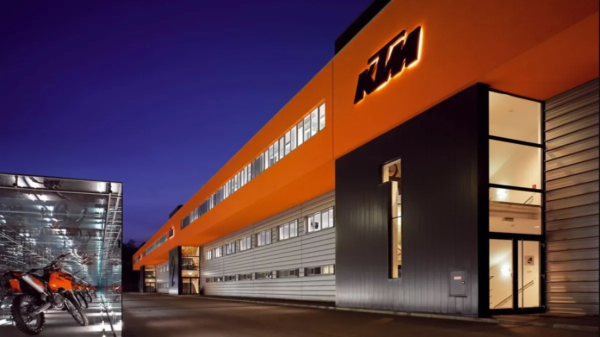 KTM се спасява: Как преструктурирането ще промени мотоциклетния пазар?