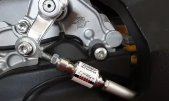 Как работи quickshifter-ът и защо си заслужава?