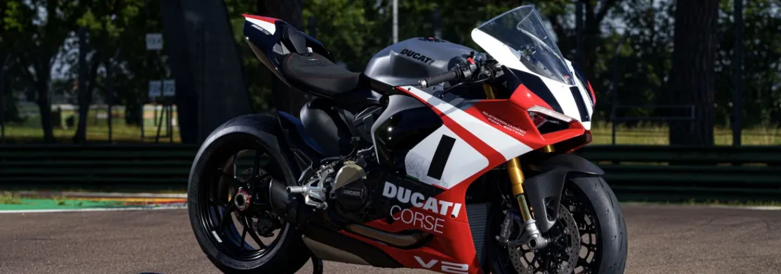 Последната глава на Superquadro: Ducati Panigale V2 Final Edition