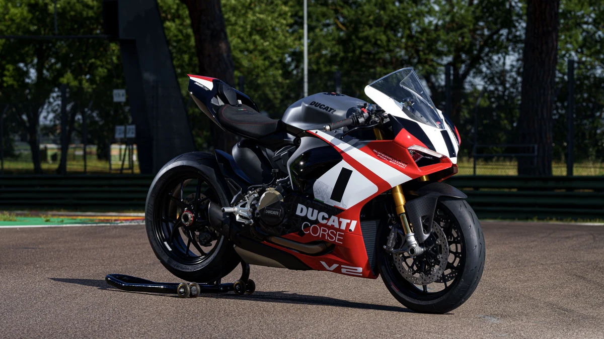 Последната глава на Superquadro: Ducati Panigale V2 Final Edition