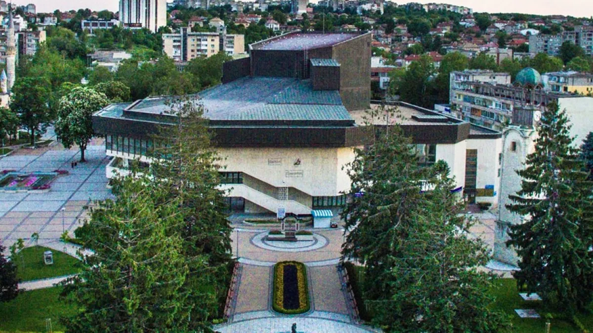 Мото магазин Разград – Каски, Якета и Аксесоари