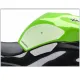 Прозрачен протектор за резервоар монтиран на зелен Kawasaki ZX мотоциклет с текстурирана повърхност и черни акценти