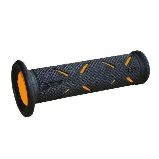 Черни мотокрос ръкохватки PROGRIP 717 с текстуриран диамантен десен, оранжеви вентилационни канали и оранжева вътрешност на фланеца