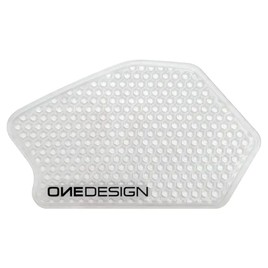 Прозрачен протектор ONEDESIGN за резервоар с текстурирана повърхност от малки сферични издутини и черно лого