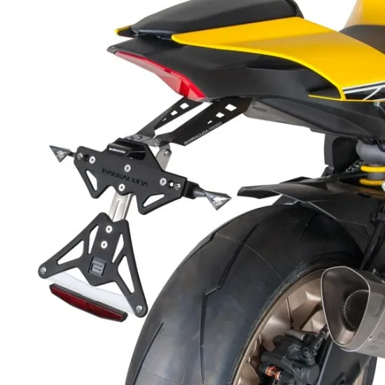 BARRACUDA Yamaha YZF-R1 (2015–2022) – стойка за регистрационна табела Hydra Motto Стойка за регистрационна табела BARRACUDA Yamaha YZF-R1 (2015–2022)