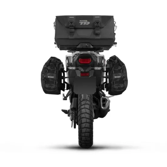 Монтажен комплект за куфари SHAD 4P SYSTEM HONDA TRANSALP 750 23 - Монтажни комплекти за куфари от марка SHAD