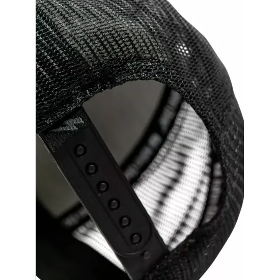 Шапка John Doe Trucker Flash Black – регулируема шапка тип Snapback с козирка