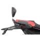 Червен Honda X-ADV 750 с монтирана черна облегалка SHAD и метална рамка за пътника