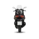 Кафяво-златист Yamaha X-MAX скутер с монтирана черна облегалка SHAD, червени стоп светлини и прозрачно предно стъкло