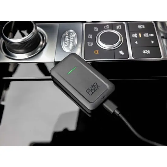 Адаптор CarPlay QUAD LOCK Wireless CarPlay Adaptator - Мото аксесоари за телефон от марка Quad Lock