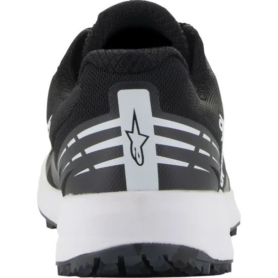 Боти ALPINESTARS Meta Road V2 Black/White с омекотена подметка и удобна кутия за пръстите