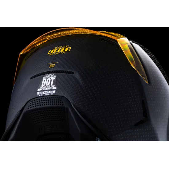 Каска ICON Airframe Pro™ Carbon 4Tress BLACK/GOLD – Луксозен дизайн и оптимална защита