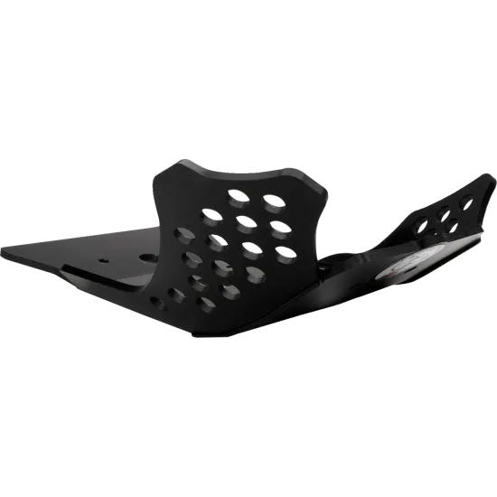 Черна протекторна тава AXP Racing от HDPE с множество кръгли перфорации, монтирана под синьо-бял ендуро мотор KTM с видим двигател и верига