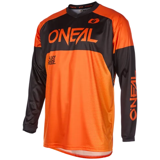 O'NEAL MATRIX RIDEWEAR ORANGE/BLACK V.25 – мотокрос блуза с V-образна яка и удължена задна част Мотокрос блуза O'NEAL MATRIX RIDEWEAR ORANGE/BLACK V.25 – дишаща, удобна и функционална