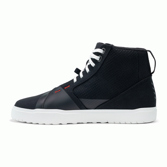 Мото кецове SIDI ARX AIR BLACK/WHITE с D3O защита на глезена и подметка Vibram