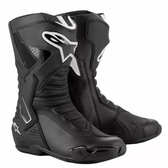 Ботуши ALPINESTARS SMX-6 V3 BLACK/WHITE с биомеханична защита и TPU протектори