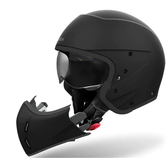 Каска за скутер AIROH J110 BLACK MATT – каска 2 в 1 с подвижна брадичка и визьор