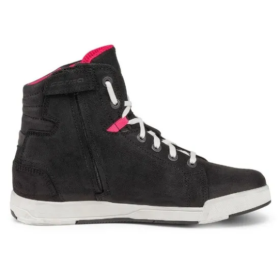Дамски мото боти FORMA Swift X Fit Lady Dry WP Black White с Drytex мембрана