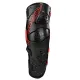 Черни наколенки Troy Lee Designs Triad с червени клипсове и шарнирна двусекционна конструкция, видяни от три ъгъла - страничен, преден и диагонален