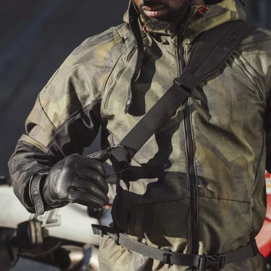 Раница Kriega SLING PRO MESSENGER с водоустойчиво ролково отделение за лаптоп