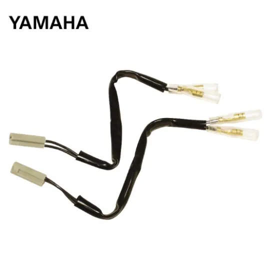 Черни адаптерни кабели OXFORD за Yamaha с оригинални конектори от едната страна и bullet конектори от другата