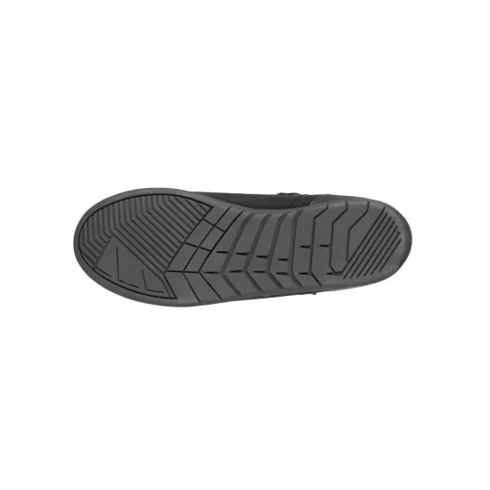 Мото боти SECA SPEED BLACK с усилена защита и спортен дизайн