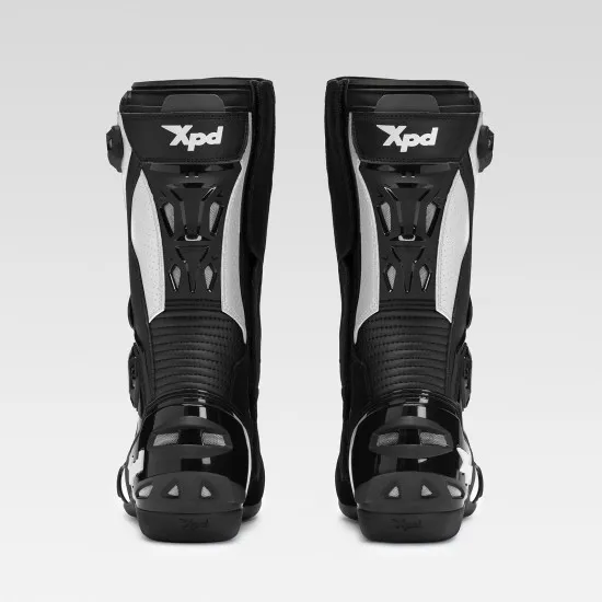 Спортни мото ботуши XPD XP6-S BLACK/WHITE с твърда защита и състезателен дизайн