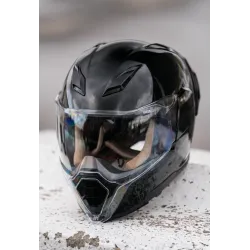Каска ICON Ultraflite™ Solid MIPS® BLACK GLOSS
