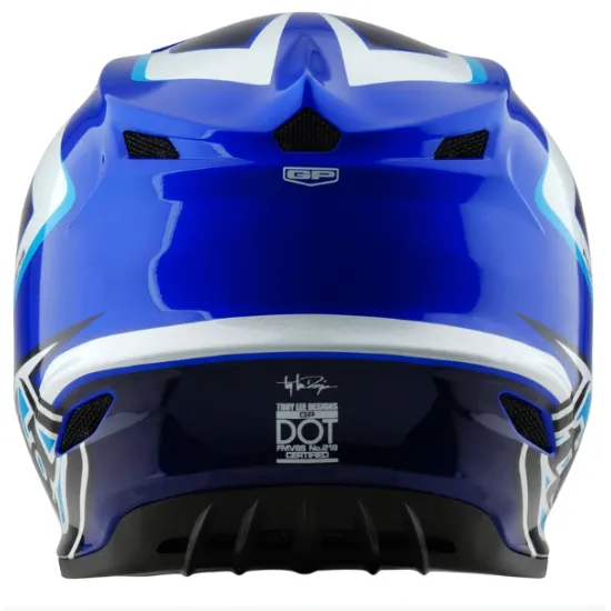 Детска мотокрос каска Troy Lee Designs GP Shutter в синьо-бяла цветова схема с геометричен дизайн, издължен визьор и множество вентилационни отвори