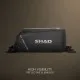 Черна мото чанта SHAD SL12M v2 с прозрачен прозорец, в който се вижда смартфон с навигация, катинарчета на циповете и бяло лого SHAD