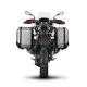 Бял BMW R1300GS Adventure с монтирани сребърни SHAD куфари, черни метални носачи и синьо-червена графика на резервоара