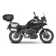 Сив мотор CF MOTO 700 MT с монтирани странични сребристи куфари SHAD и система за горен багаж