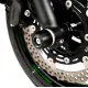Черни краш тапи R&G Racing с бяло лого монтирани на предна вилка на Kawasaki мотоциклет с перфорирани спирачни дискове