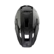 Мотокрос каска ONE INDUSTRIES X-197 в черен карбонов цвят с мат финиш, множество вентилационни отвори, регулируема черна козирка, Double-D закопчаване и MIPS сертификат на задната част