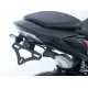 Черна стойка за номер R&G Racing на Suzuki GSX-S750 с вградено LED осветление, компактна рамка и запазени OEM мигачи -