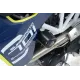 Черни аеродинамични краш тапи R&G Racing монтирани на синя Husqvarna 701 Supermoto с бяла рамка и капковидни бобини