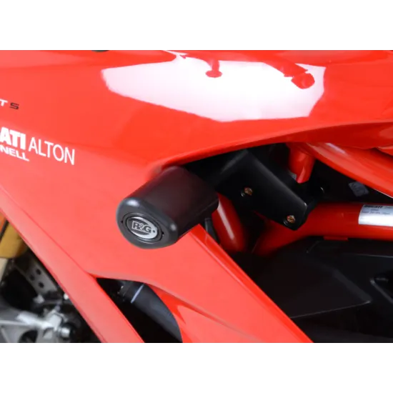 Черни краш тапи R&G Racing Aero с аеродинамична сълзовидна форма, монтирани на червен Ducati Supersport без пробиване на обтекателя