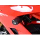 Черни краш тапи R&G Racing Aero с аеродинамична сълзовидна форма, монтирани на червен Ducati Supersport без пробиване на обтекателя