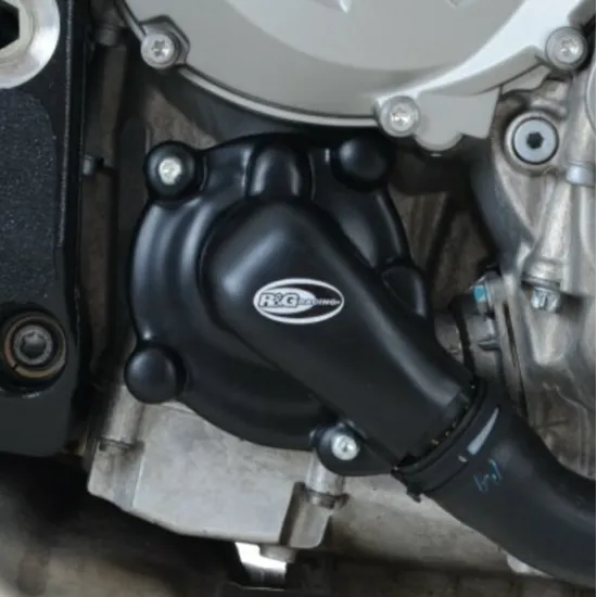 Черни протектори R&G Racing монтирани на двигател BMW S1000RR покриващи алтернатор, генератор и водна помпа с характерни овални лога