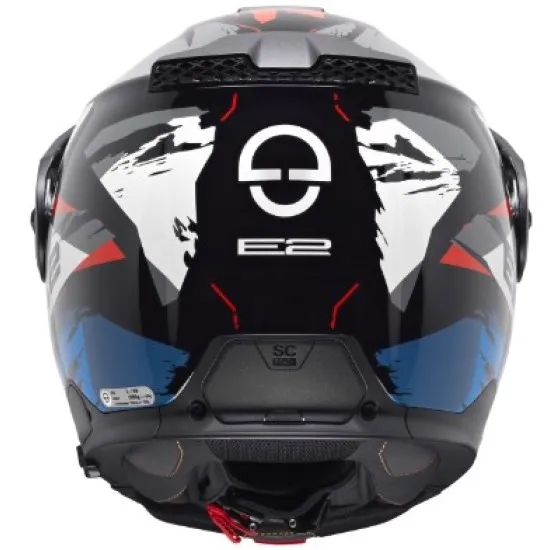 Модулна каска SCHUBERTH E2 Trail Blue с графичен дизайн в сиво, синьо и бяло, отворена брадичка и регулируема козирка