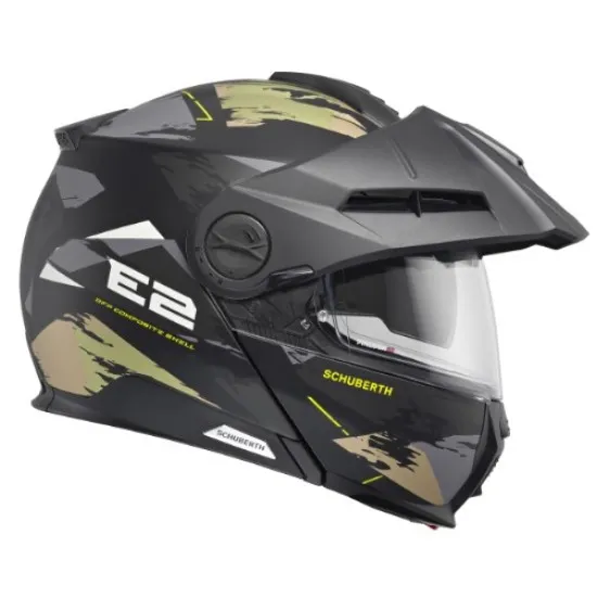 Каска Schuberth E2 Trail Green в камуфлажен дизайн със зелени и кафяви тонове, регулируема козирка, прозрачен визьор и вентилационни отвори